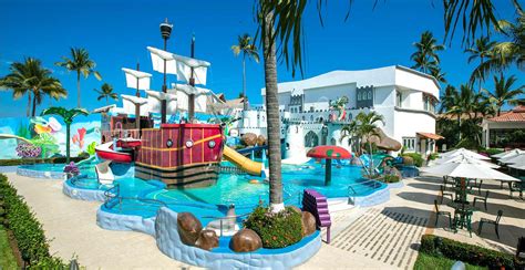 Crown Paradise Club All Inclusive Resort Puerto Vallarta.